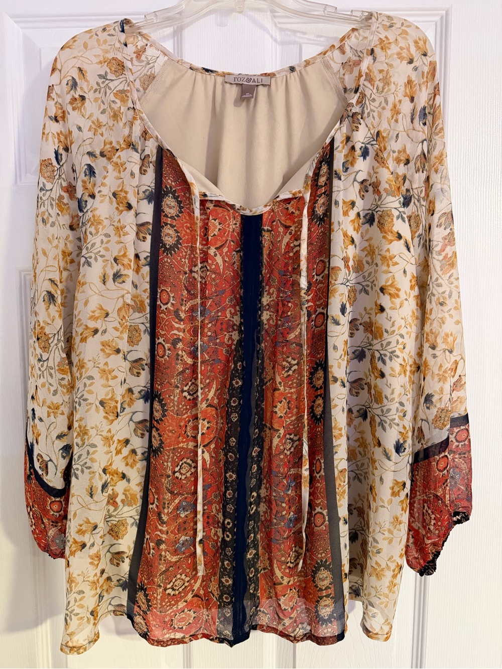 Roz & Ali Cream Floral Blouse with Rust and Navy Panels Size XL